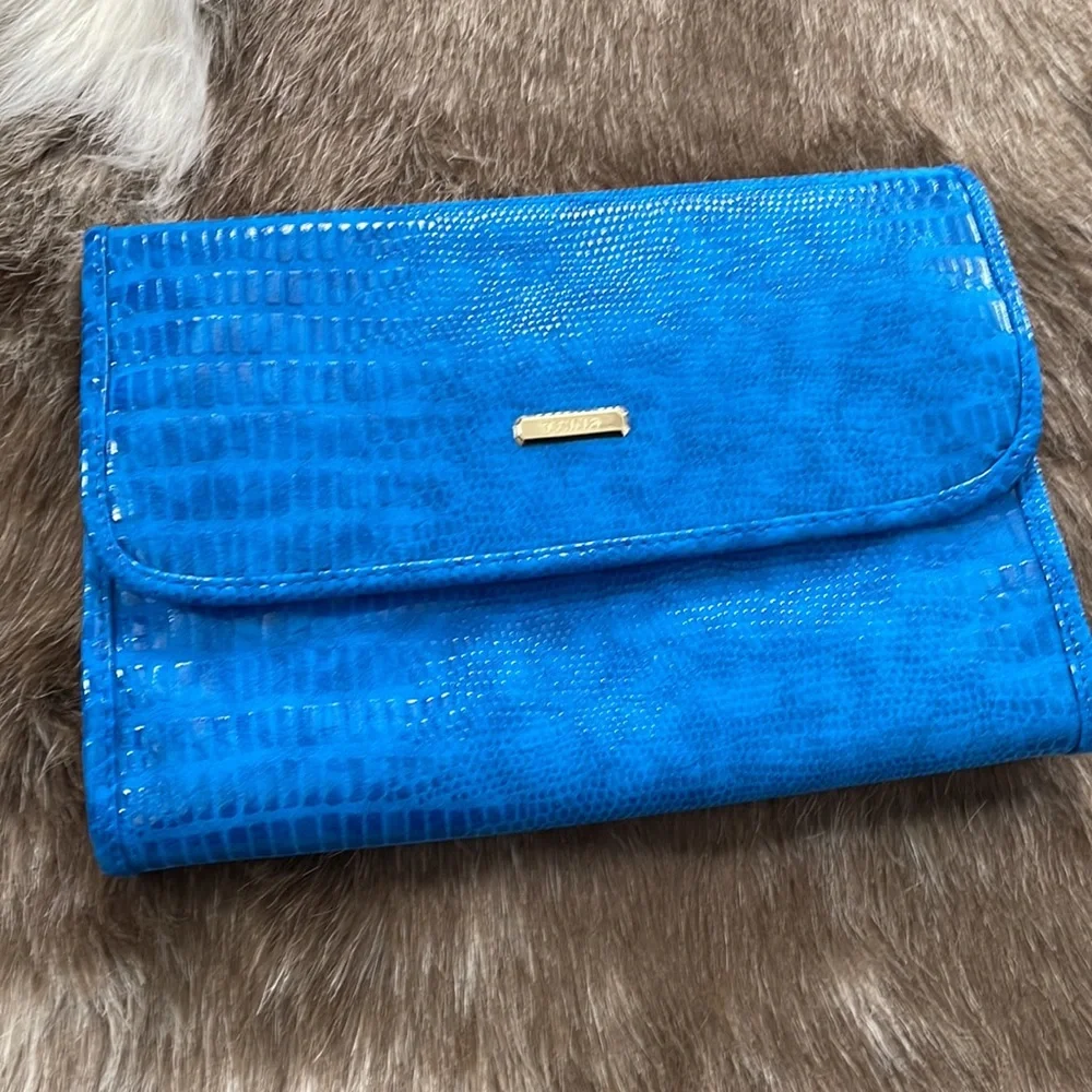 TRINA travel cosmetic bag like new